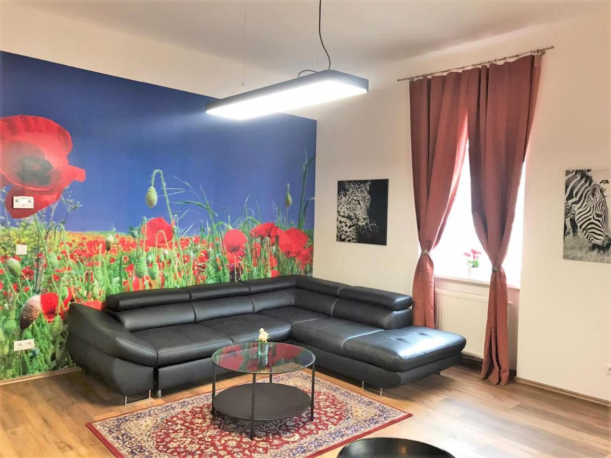 Studio & Apartments Near Reumannplatz Wien Eksteriør bilde