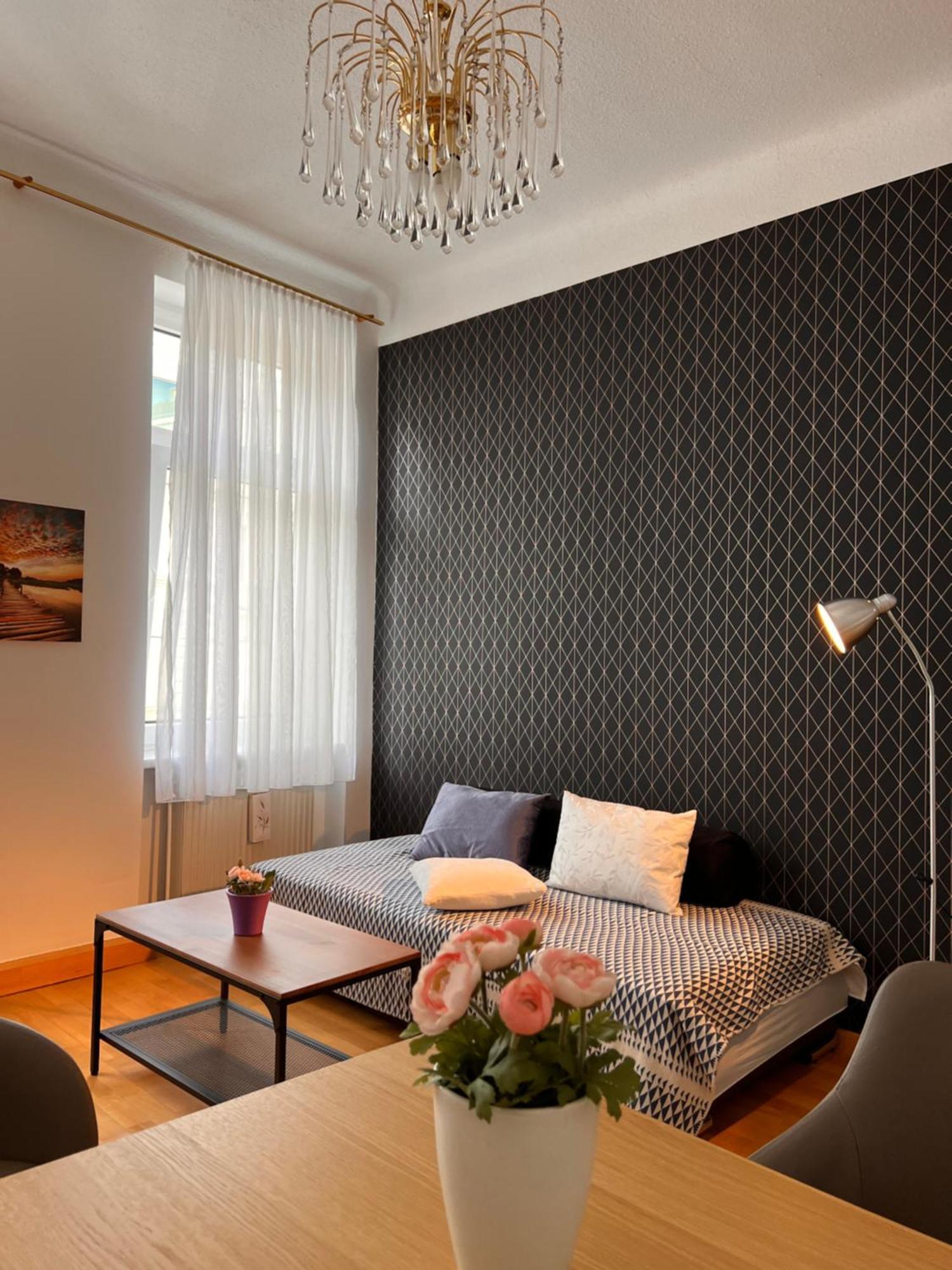 Studio & Apartments Near Reumannplatz Wien Eksteriør bilde