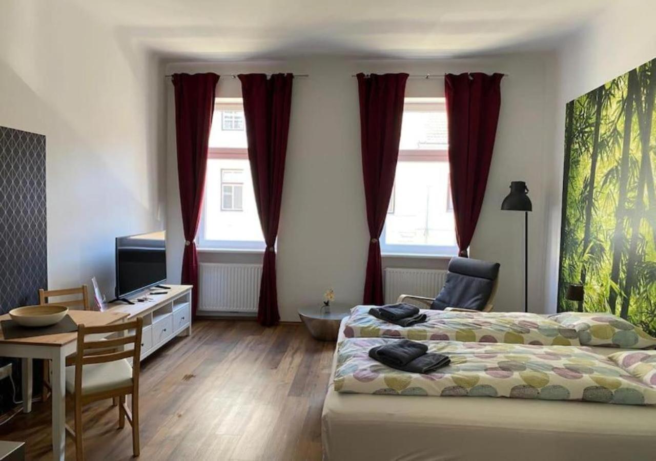 Studio & Apartments Near Reumannplatz Wien Eksteriør bilde